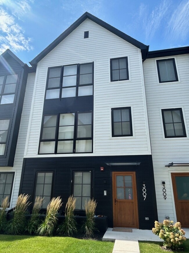 property at 3007 Birch Ln