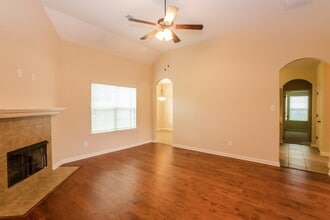 6156 Trail Creek Ln in Memphis, TN - Building Photo - Building Photo