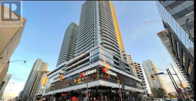 property at 2603-89-1689 Dunfield Ave