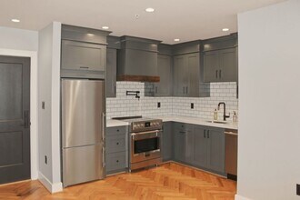 1643 New Jersey Ave NW in Washington, DC - Foto de edificio - Building Photo