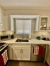 5307 Pooks Hill Rd in Bethesda, MD - Building Photo - Building Photo