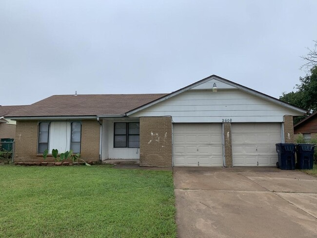 property at 2608 SE 45th St