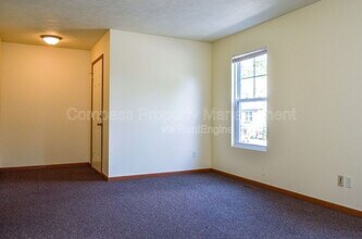 11088 52nd Ave in Allendale, MI - Building Photo - Building Photo