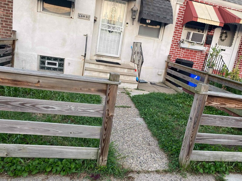 4133 Lawndale St in Philadelphia, PA - Building Photo