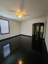 1827 Q St SE in Washington, DC - Building Photo - Building Photo