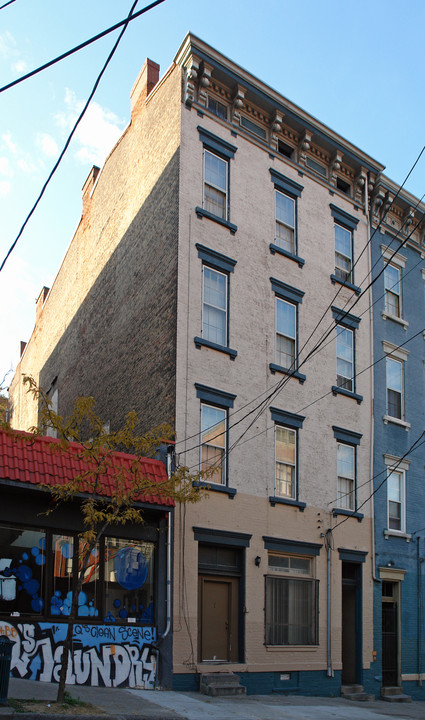 505 E Thirteenth St in Cincinnati, OH - Building Photo