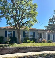 10760 Russett Ave in Los Angeles, CA - Building Photo