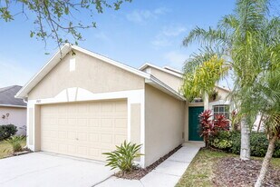 2837 Mingo Dr in Land O Lakes, FL - Building Photo