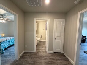 3210 Viola Ave in Lubbock, TX - Building Photo - Building Photo