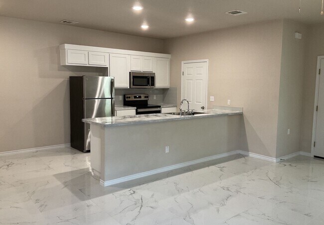616 College St in Killeen, TX - Building Photo - Building Photo