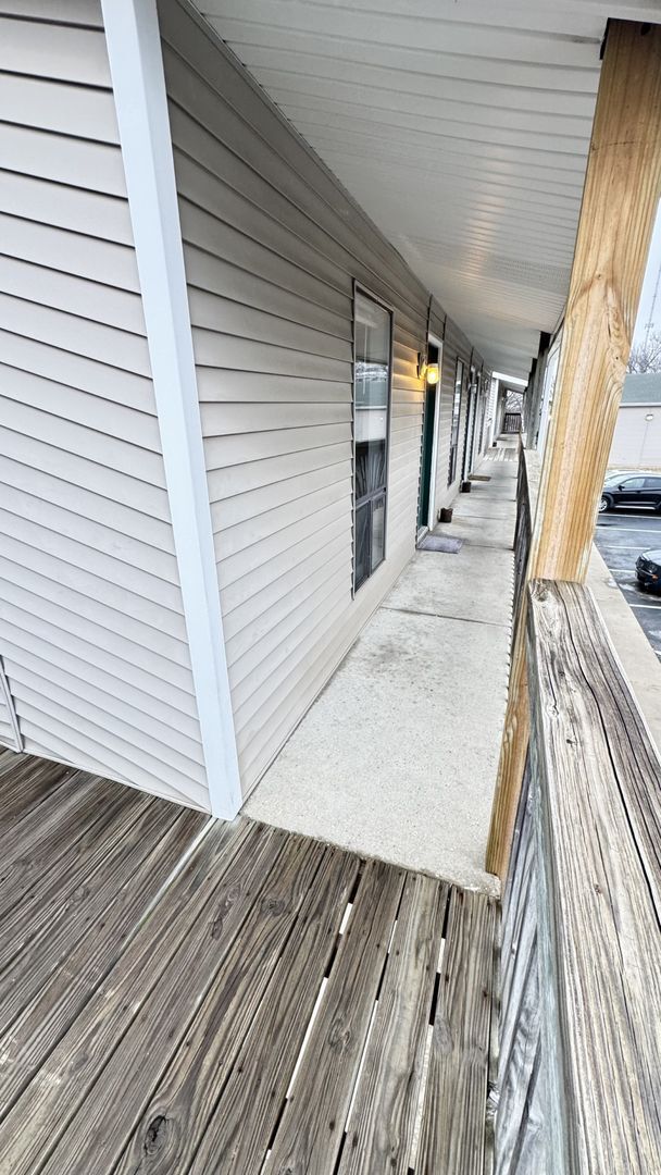 856 State Rte D in Osage Beach, MO - Building Photo - Building Photo