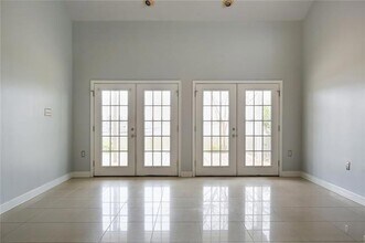 1057 Marina Dr in Slidell, LA - Building Photo - Building Photo