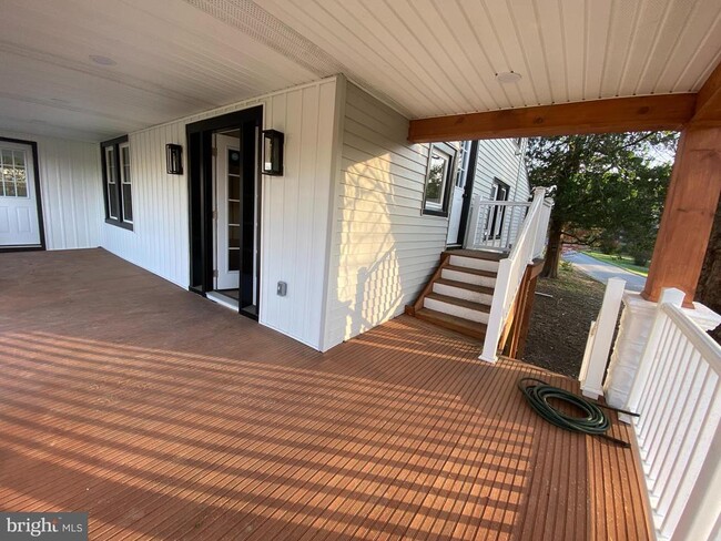 10141 Liberty Rd in Randallstown, MD - Foto de edificio - Building Photo