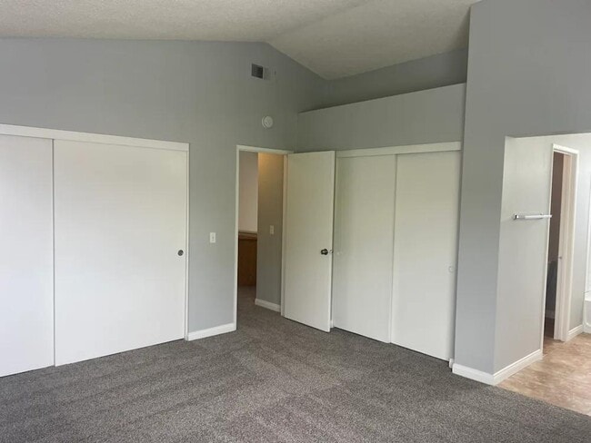 11479 Winery Dr in Fontana, CA - Building Photo - Building Photo