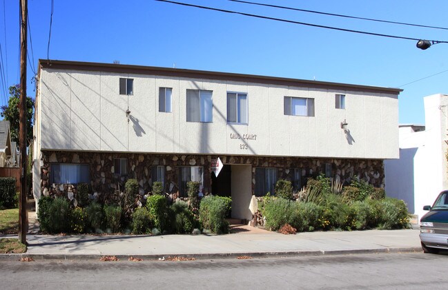 Ohio Court in Long Beach, CA - Foto de edificio - Building Photo