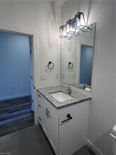 2231 Armour Rd in Lehigh Acres, FL - Foto de edificio - Building Photo