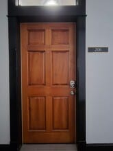 302 W Commercial St in Springfield, MO - Building Photo - Building Photo