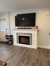 69 Washington St in West Warwick, RI - Building Photo - Building Photo