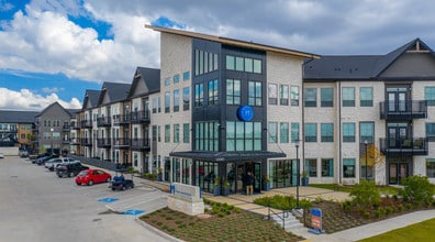 The Maddox in Katy, TX - Building Photo - Building Photo