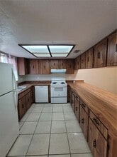 8089 Omaha Cir in Spring Hill, FL - Building Photo - Building Photo