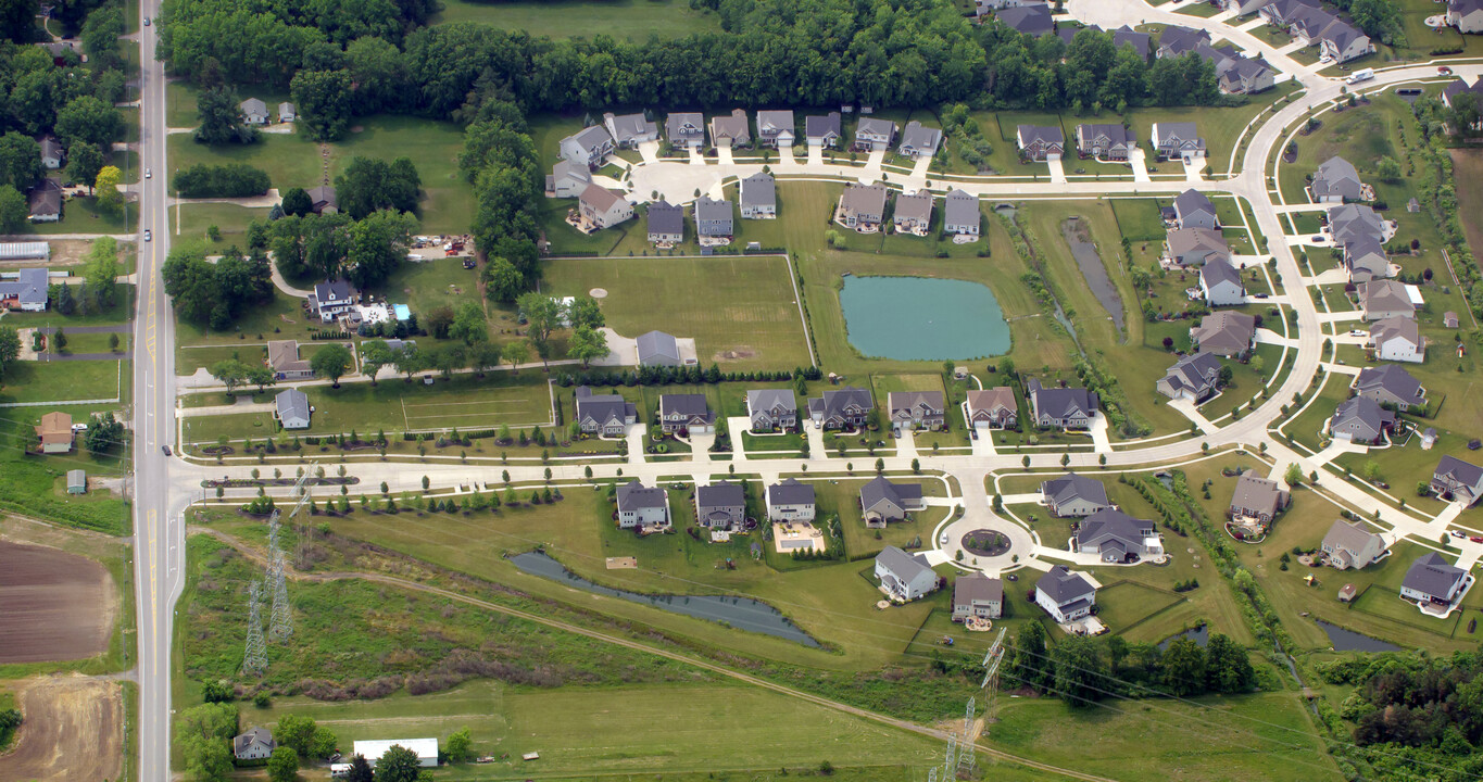 North Ridge Pointe in North Ridgeville, OH - Building Photo