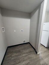 4811 Rolling Ridge Dr in Evansville, IN - Building Photo - Building Photo