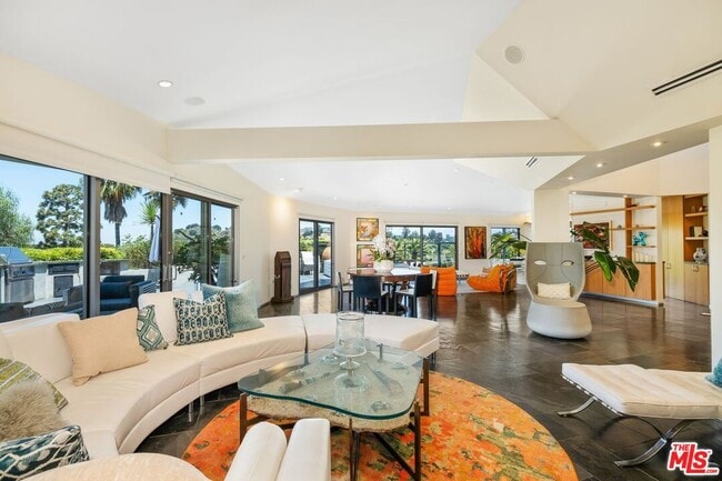 property at 2625 Mar Lu Dr