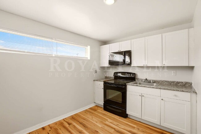 property at 1640 Daniels Dr