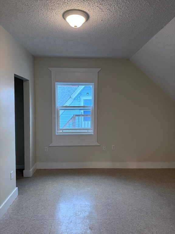 191 Walnut St in Holyoke, MA - Building Photo - Building Photo