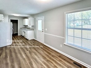 234 Centennial Dr in La Vergne, TN - Building Photo - Building Photo