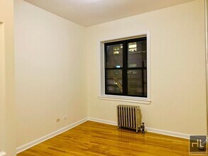 GRAND STREET in New York, NY - Building Photo - Building Photo