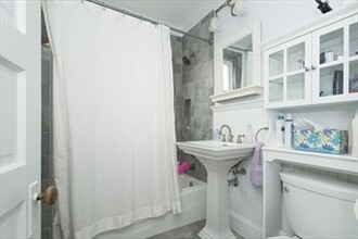 18 Donnybrook Rd, Unit 4 in Boston, MA - Building Photo - Building Photo