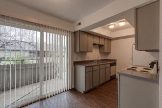 Parkridge Apartments in Oklahoma City, OK - Foto de edificio - Interior Photo