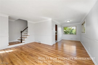 15334 Triskett Rd in Cleveland, OH - Foto de edificio - Building Photo