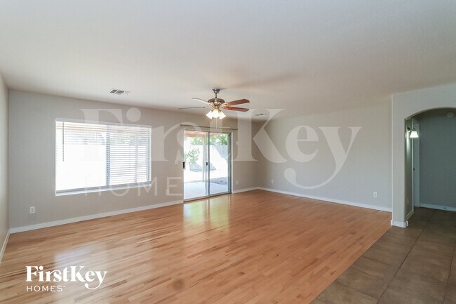 2854 E Phelps Rd in Phoenix, AZ - Building Photo - Building Photo