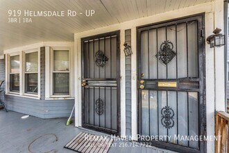 919 Helmsdale Rd in Cleveland Heights, OH - Building Photo - Building Photo