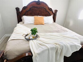 10341 Kumquat Ln in Seminole, FL - Building Photo - Building Photo