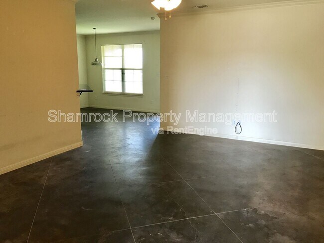 3068 Clydesdale Way in Robinson, TX - Building Photo - Building Photo