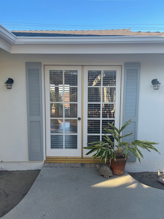 property at 1305 5th St