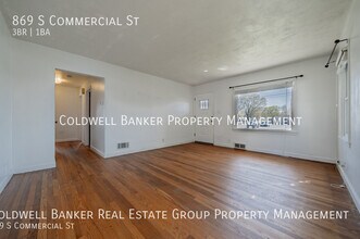 869 S Commercial St in Neenah, WI - Building Photo - Building Photo