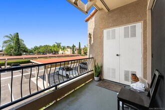 11174 Kelowna Rd, Unit 28 in San Diego, CA - Building Photo - Building Photo