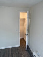 97 Victoria Ave in Cranston, RI - Building Photo - Building Photo