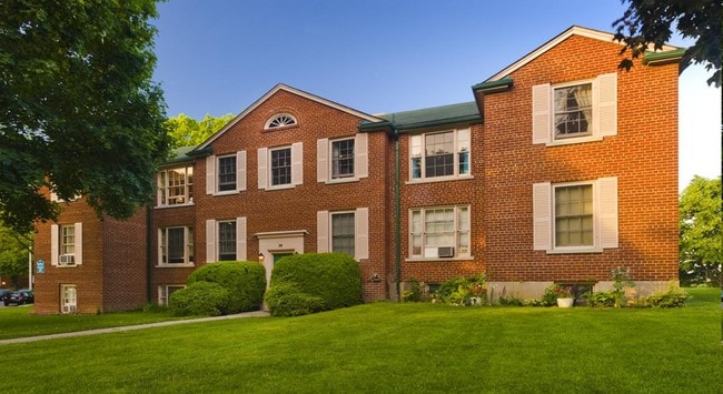 Crestview Apartments