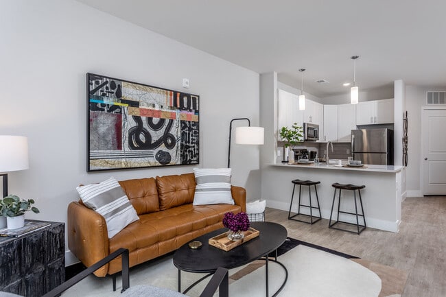 Centro at Pine Nash in Wilson, NC - Building Photo - Building Photo