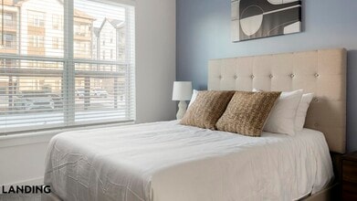 1200 Riverfront Dr, Unit 1222 in Little Rock, AR - Building Photo - Building Photo