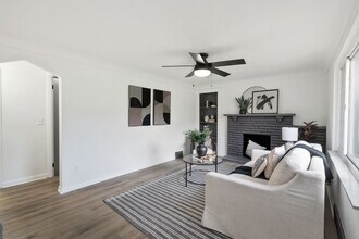 817 State St in Duquesne, PA - Building Photo - Building Photo