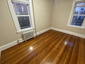 25 Rowell St in Boston, MA - Building Photo - Building Photo