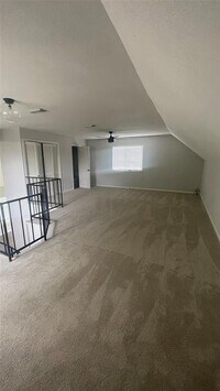 3203 Rocky Crest Dr photo'