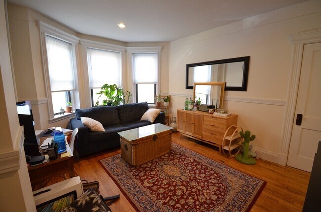 51 Park Dr in Boston, MA - Building Photo - Building Photo