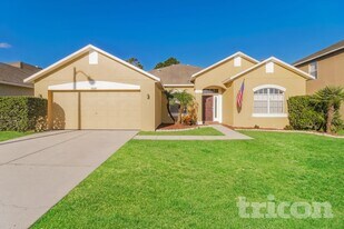 13347 Haverhill Dr in Spring Hill, FL - Building Photo